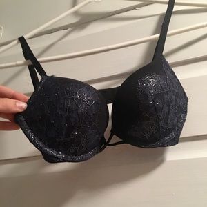 VS EXTREME PUSH-UP BRA